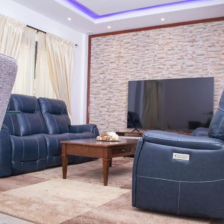 Luxury Suites Chester One Dakar Exteriör bild