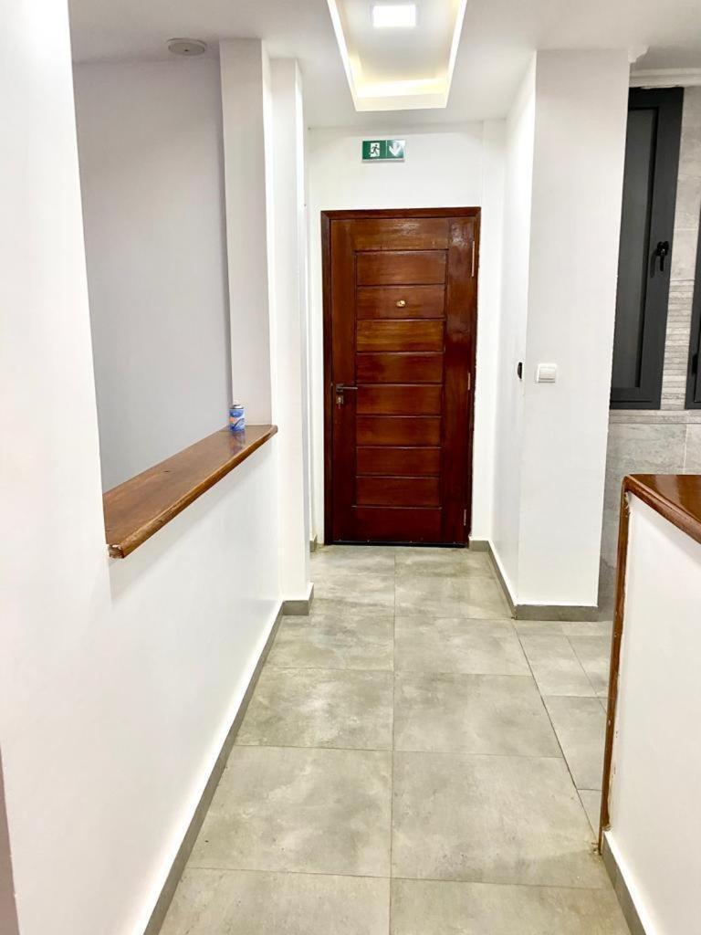 Luxury Suites Chester One Dakar Exteriör bild