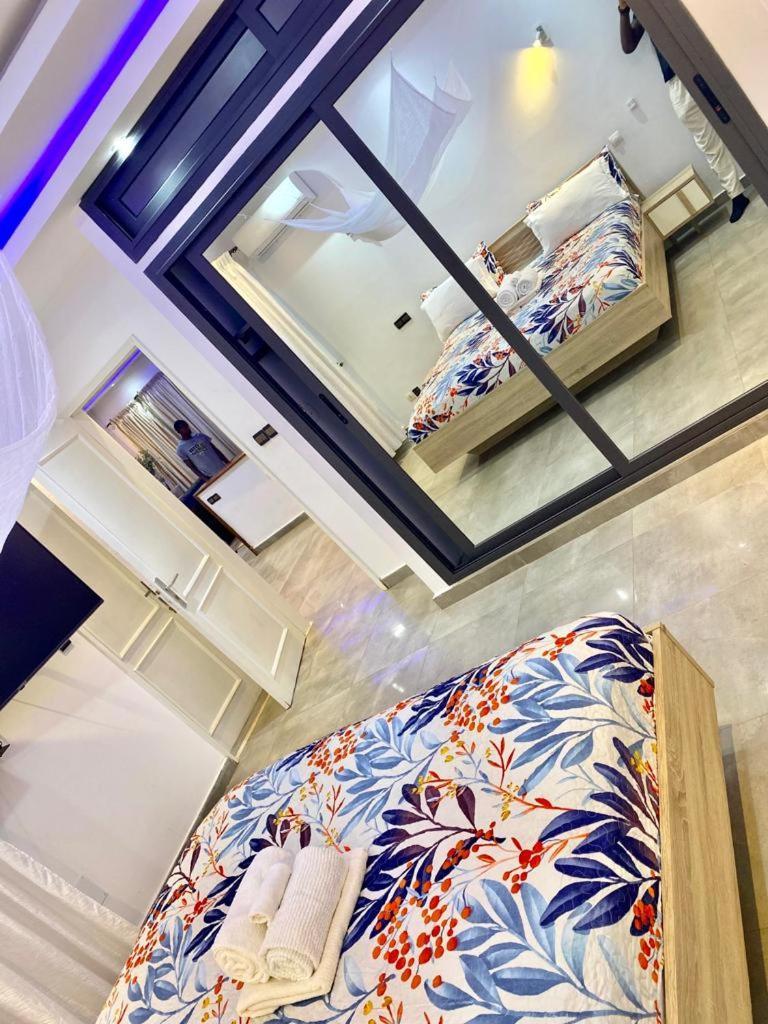 Luxury Suites Chester One Dakar Exteriör bild