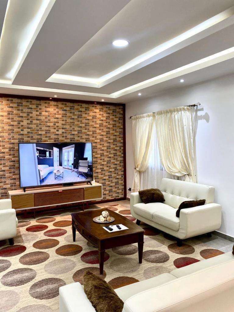 Luxury Suites Chester One Dakar Exteriör bild